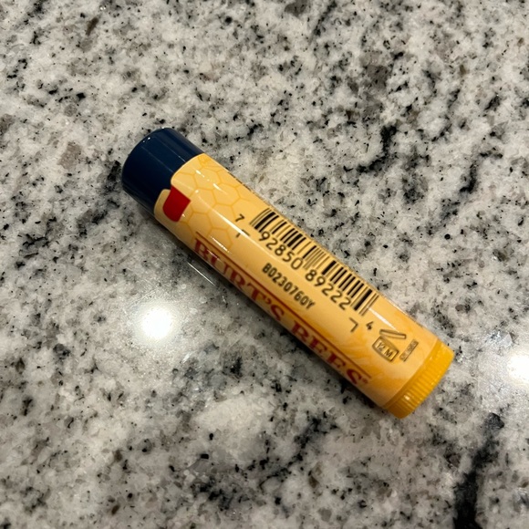 Add on + $5 🩵 New :BURT’S BEES - Picture 2 of 2